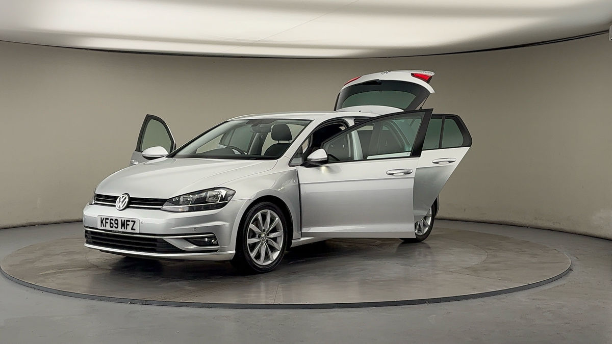 More views of Volkswagen Golf