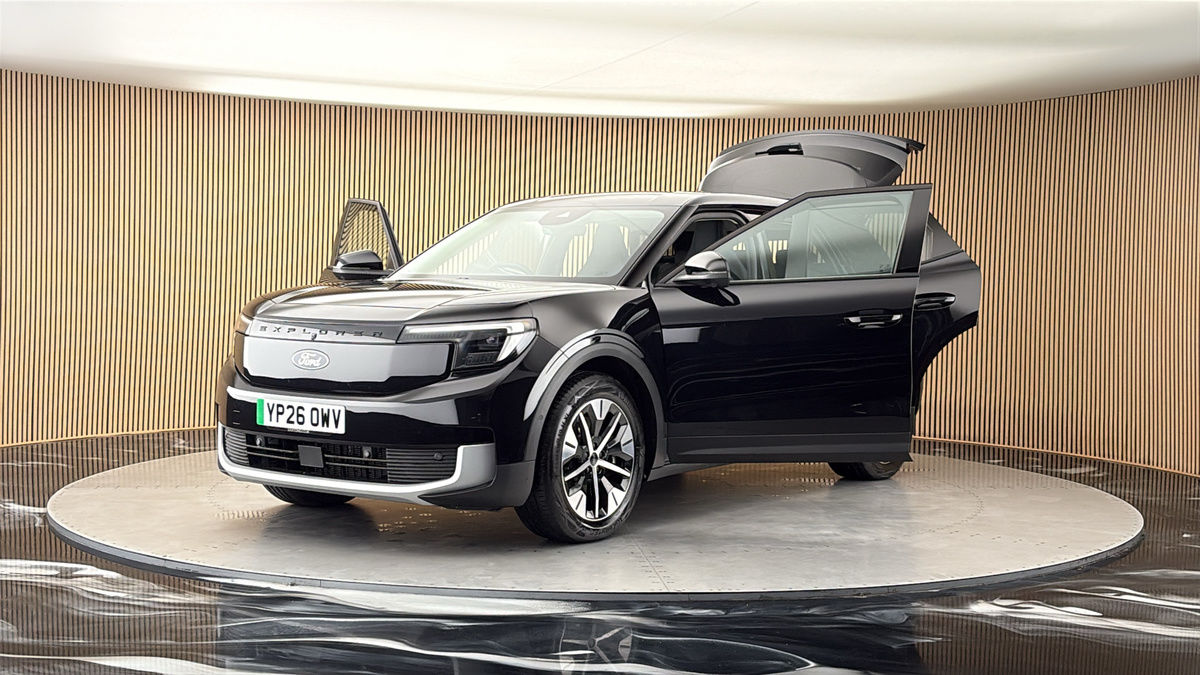 More views of Ford Explorer