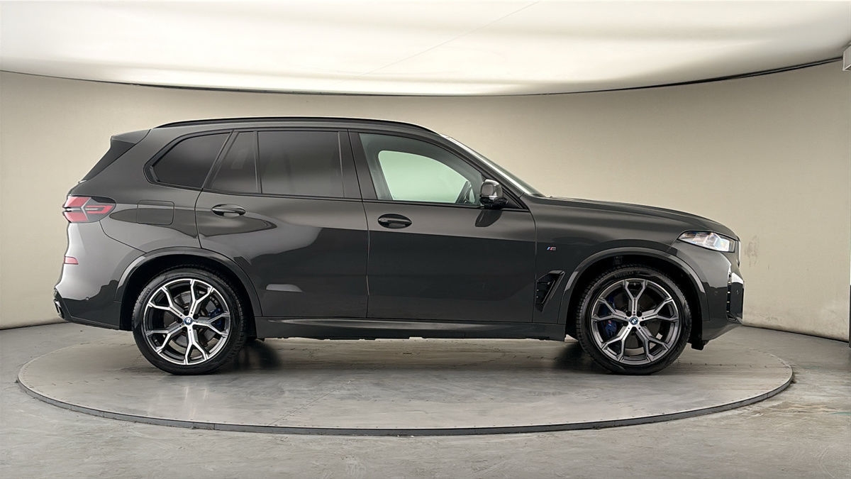 BMW X5 Image 16