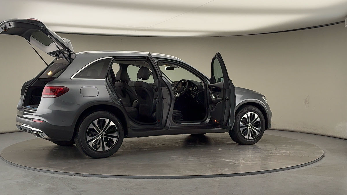 More views of Mercedes-Benz GLC