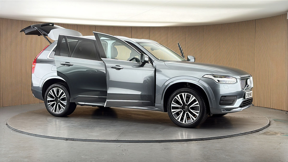 More views of Volvo XC90