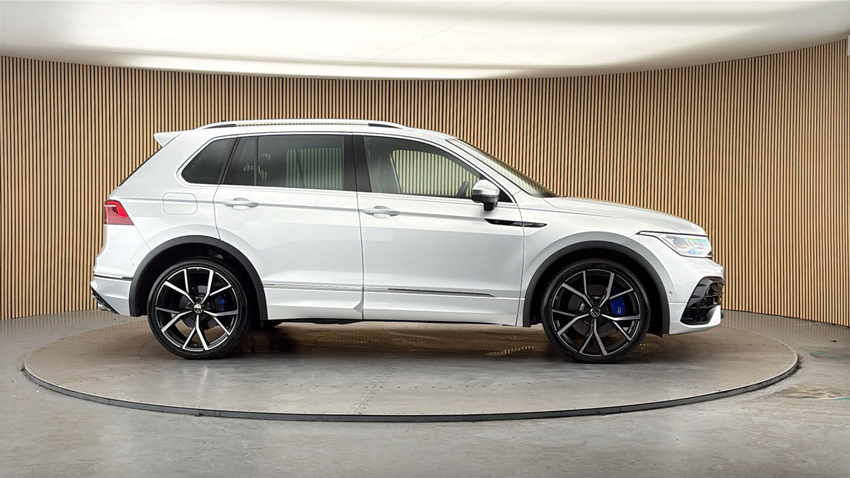 More views of Volkswagen Tiguan