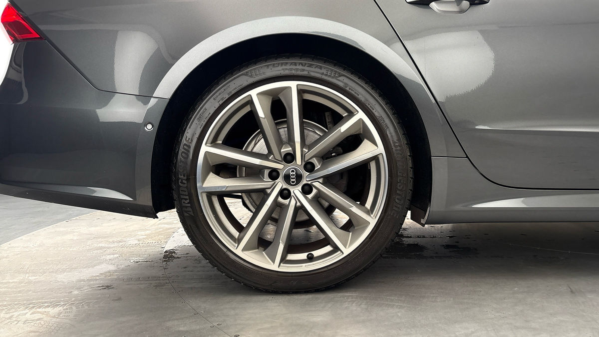Audi A7 Image 10