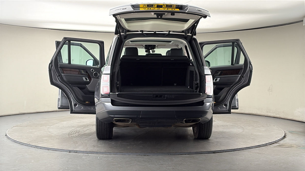 More views of Land Rover Range Rover