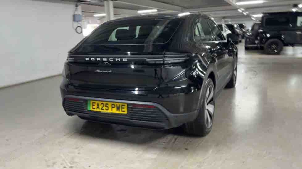 More views of Porsche Macan