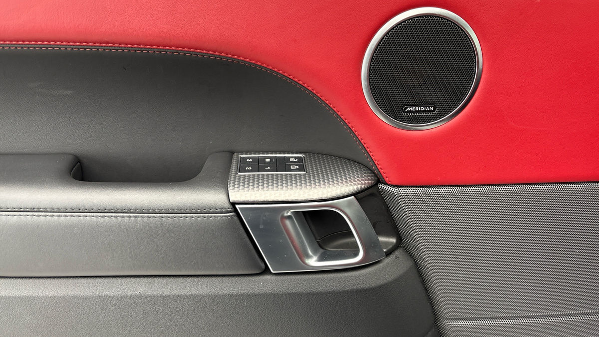 Land Rover Range Rover Sport Image 19