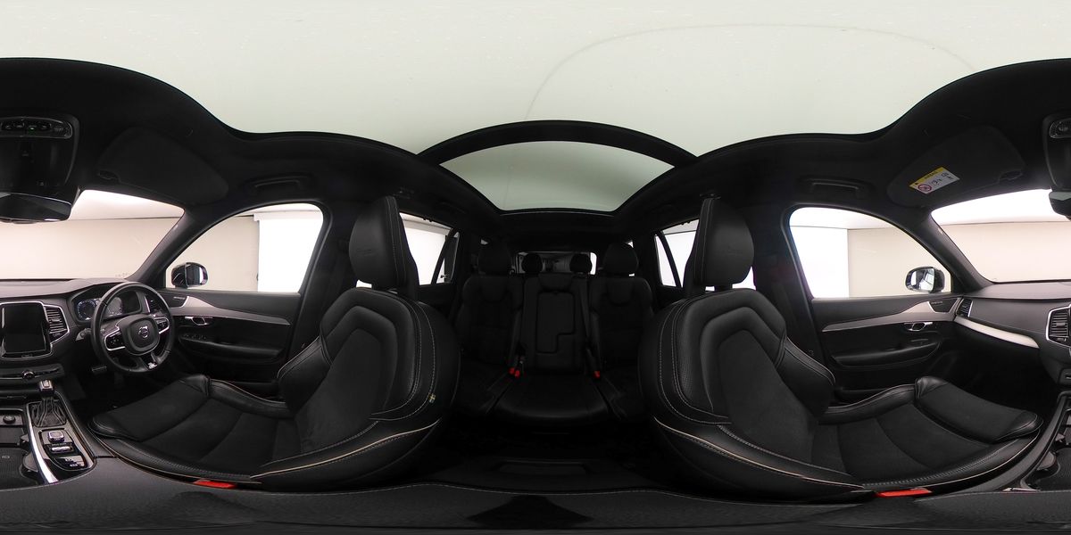 More views of Volvo XC90