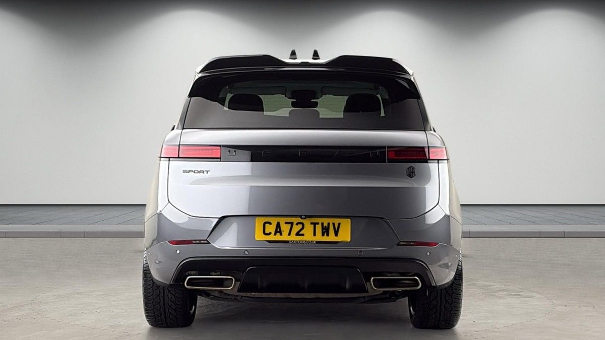 Land Rover Range Rover Sport Urban Image 4