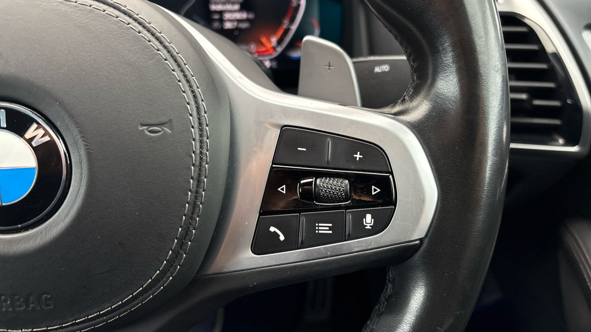 BMW 8 Series Image 14