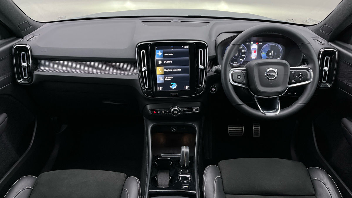 Volvo XC40 Image 12