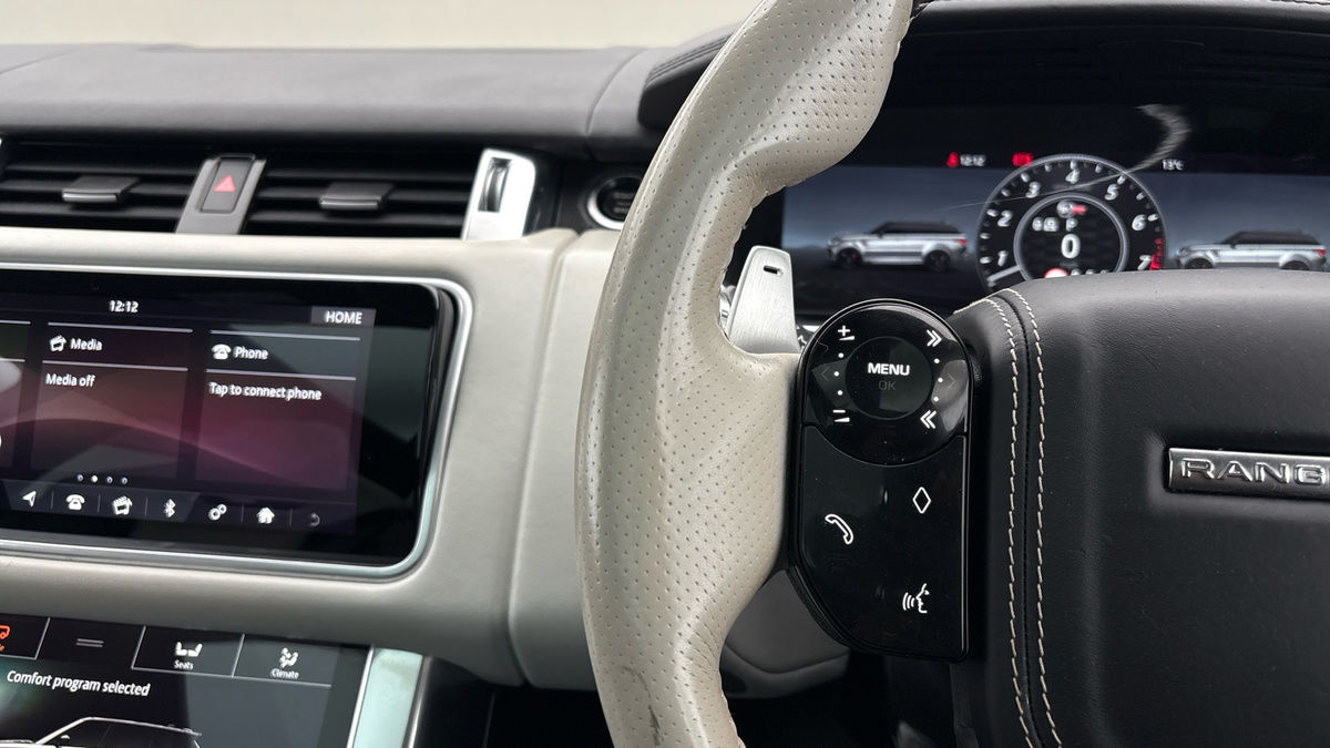 Land Rover Range Rover Sport Image 13