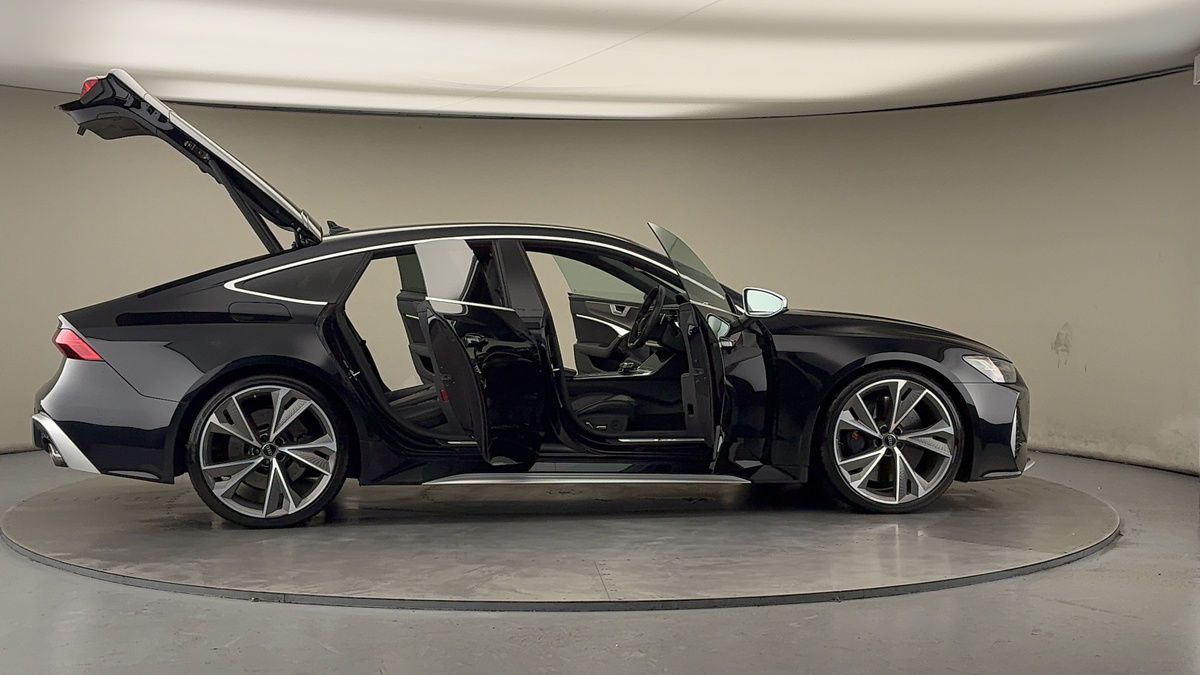 More views of Audi RS7