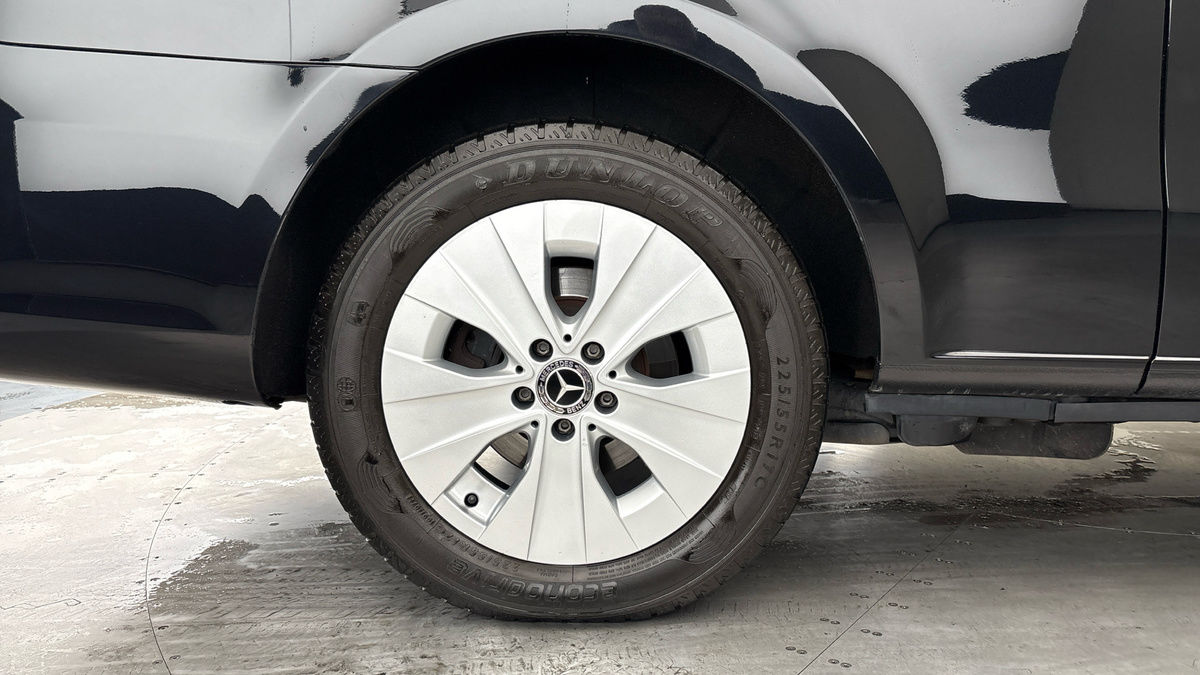 Mercedes-Benz Vito Image 10