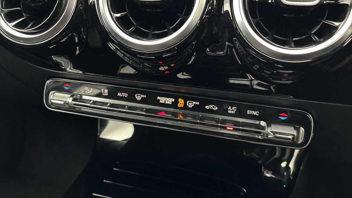 Mercedes-Benz A Class Image 9