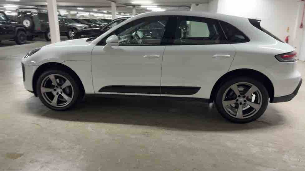 More views of Porsche Macan