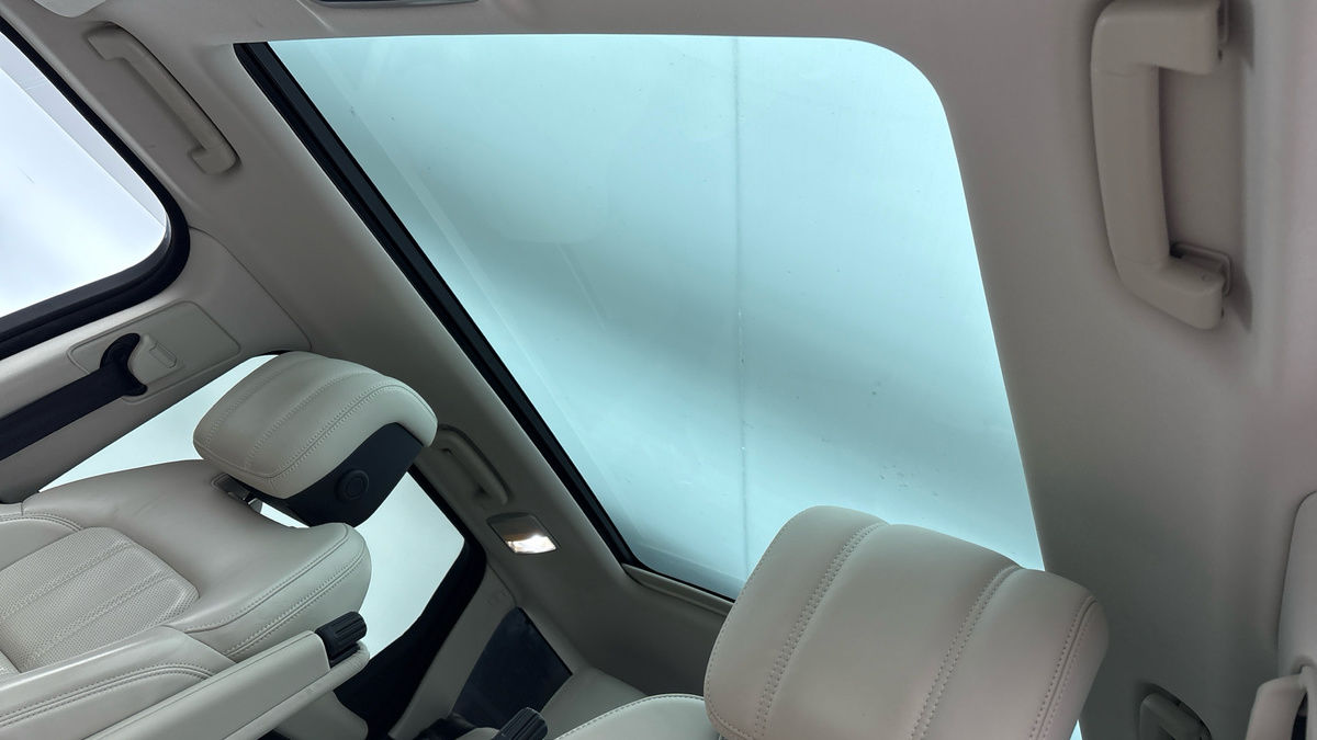 Land Rover Range Rover Sport Image 6