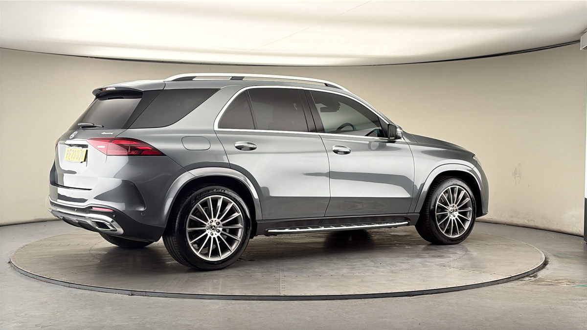 More views of Mercedes-Benz GLE