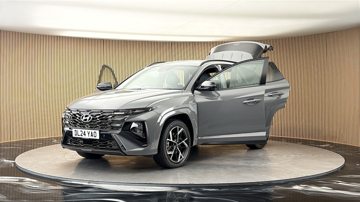 More views of Hyundai TUCSON