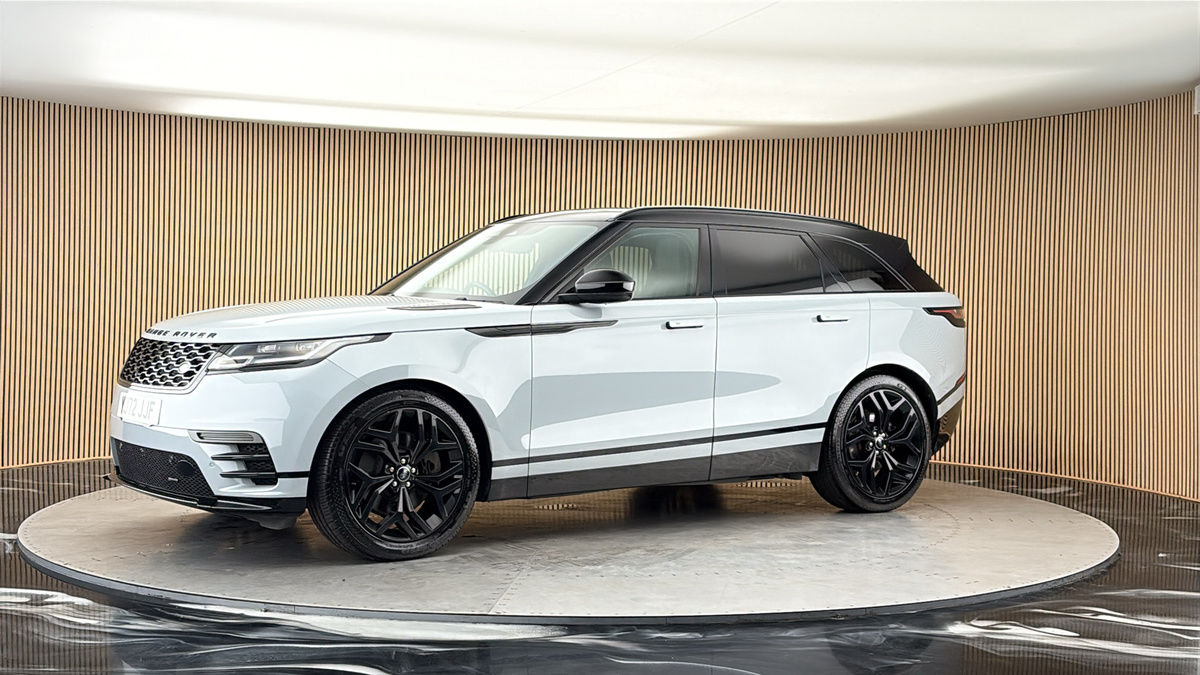 More views of Land Rover Range Rover Velar