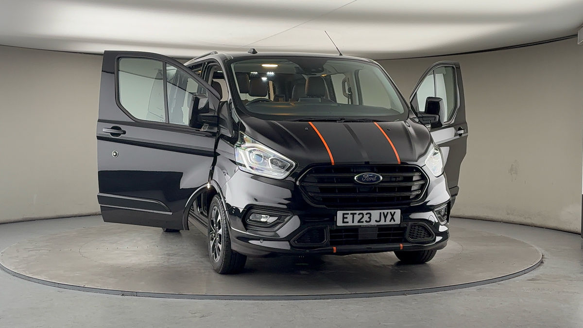 More views of Ford Transit Custom