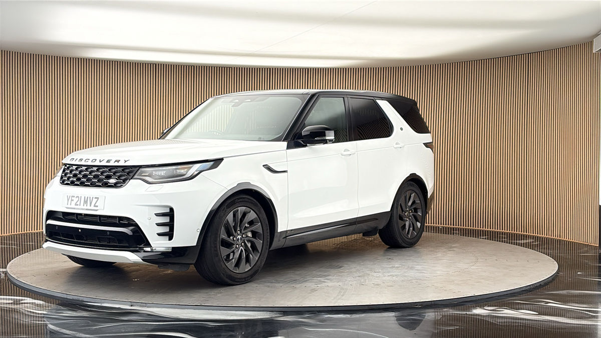 More views of Land Rover Discovery