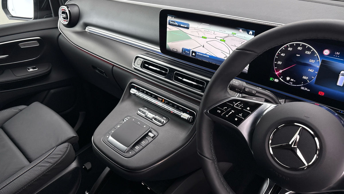 Mercedes-Benz V Class Image 18