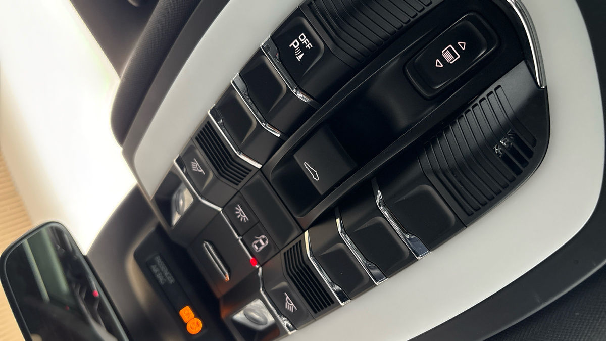 Porsche Macan Image 26