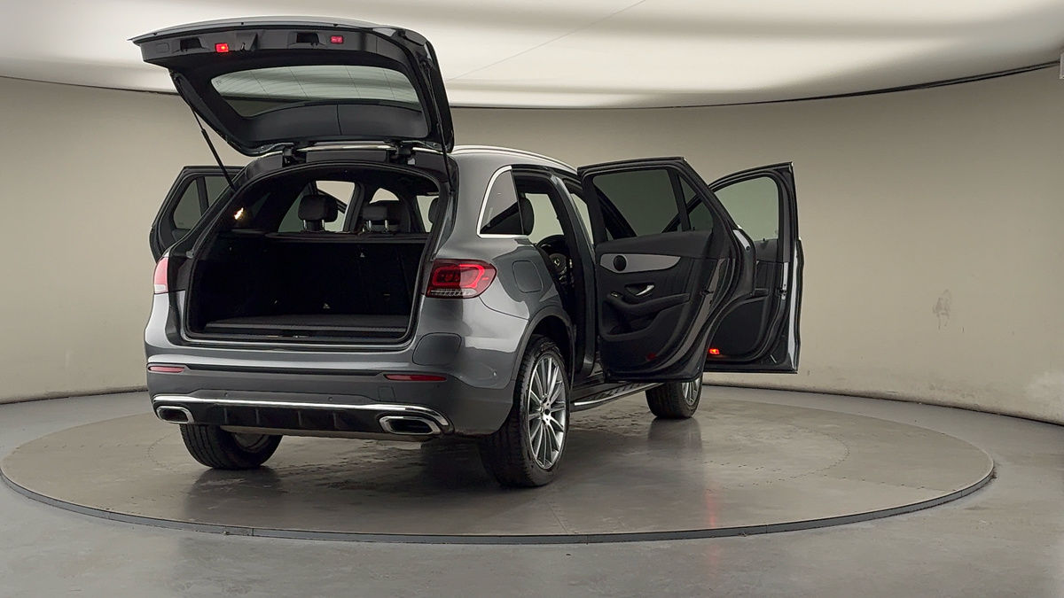 More views of Mercedes-Benz GLC