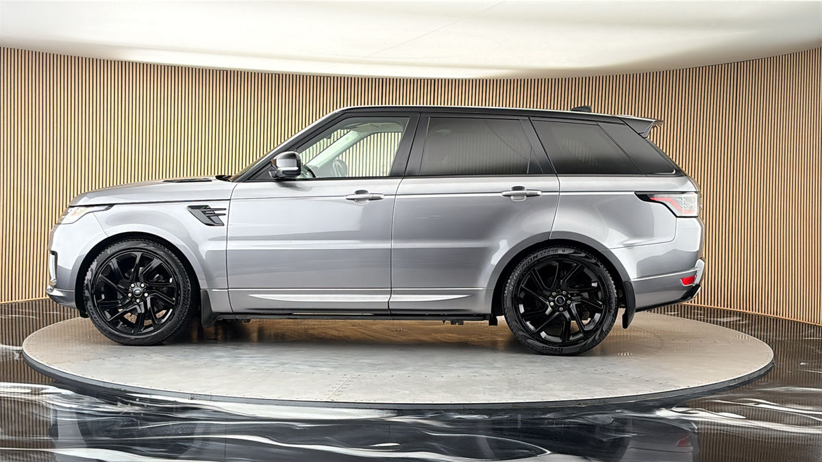 More views of Land Rover Range Rover Sport