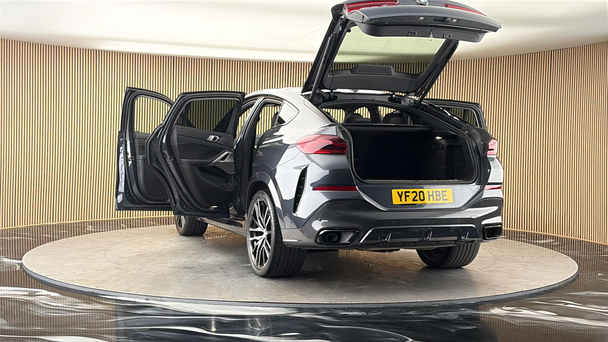 More views of BMW X6