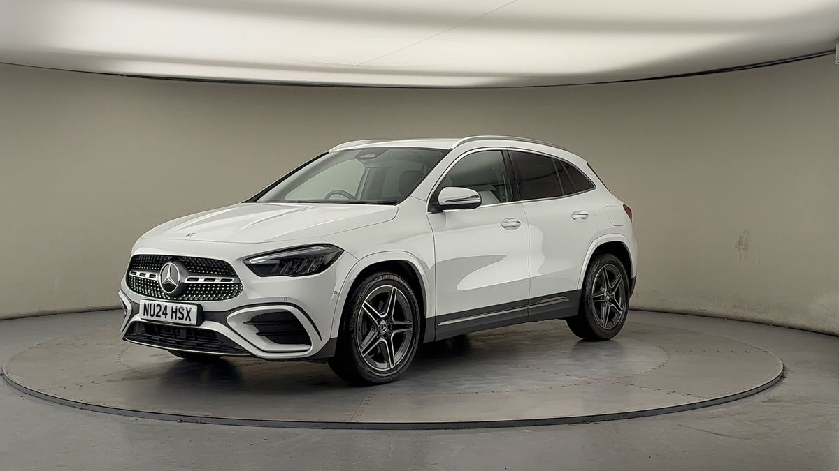 Mercedes-Benz GLA Image 20