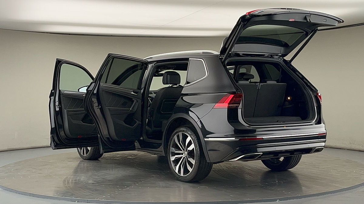 Volkswagen Tiguan Allspace Image 23