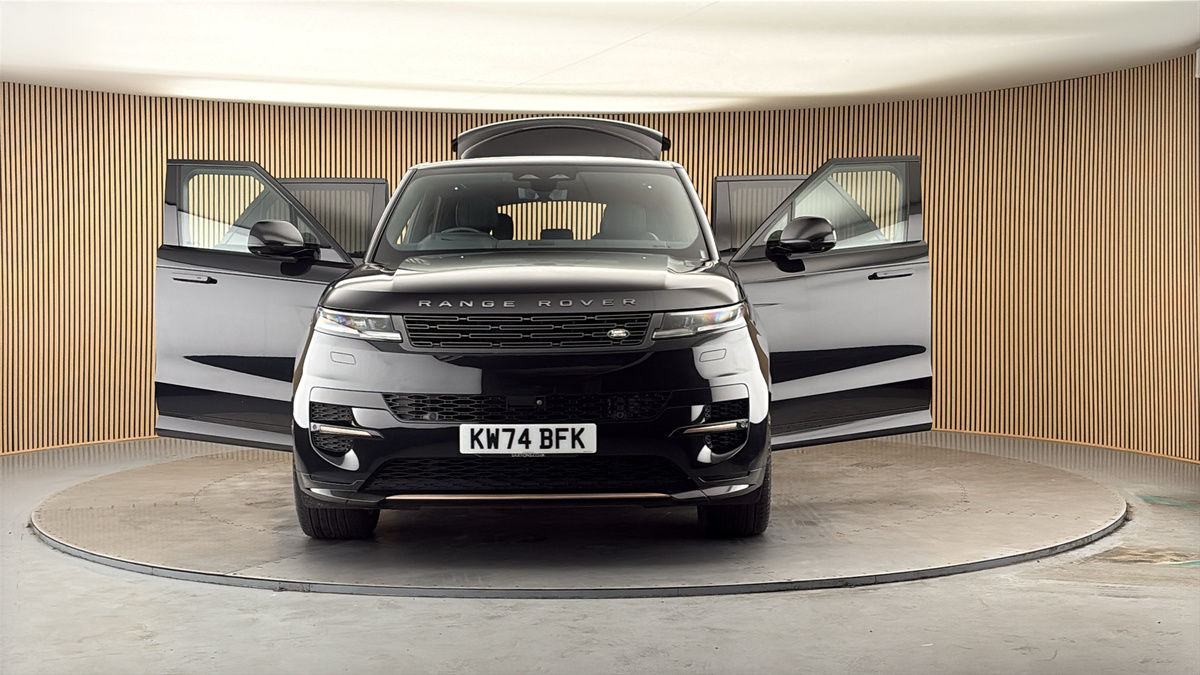 More views of Land Rover Range Rover Sport