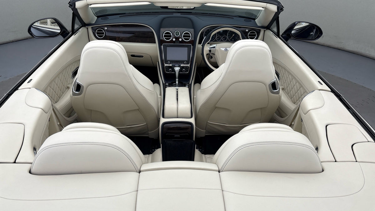 Bentley Continental Image 6