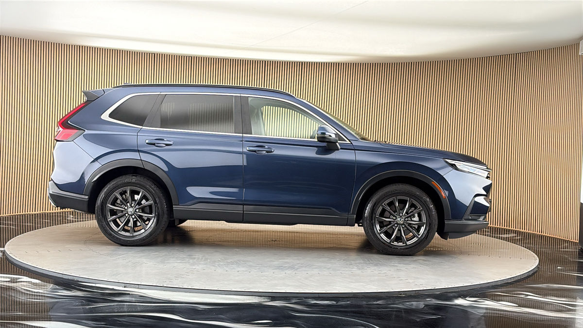 More views of Honda CR-V