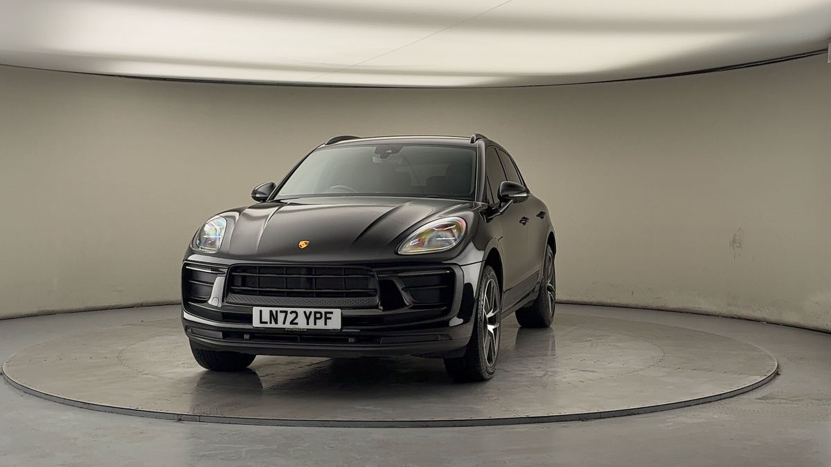 More views of Porsche Macan
