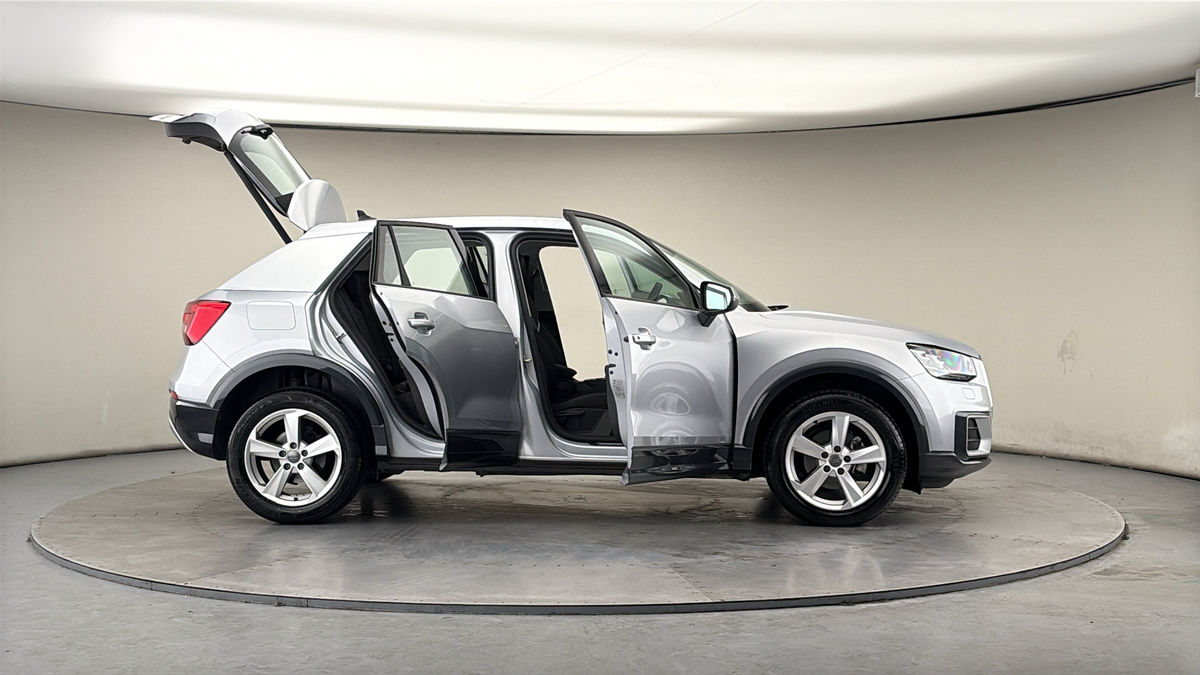 More views of Audi Q2