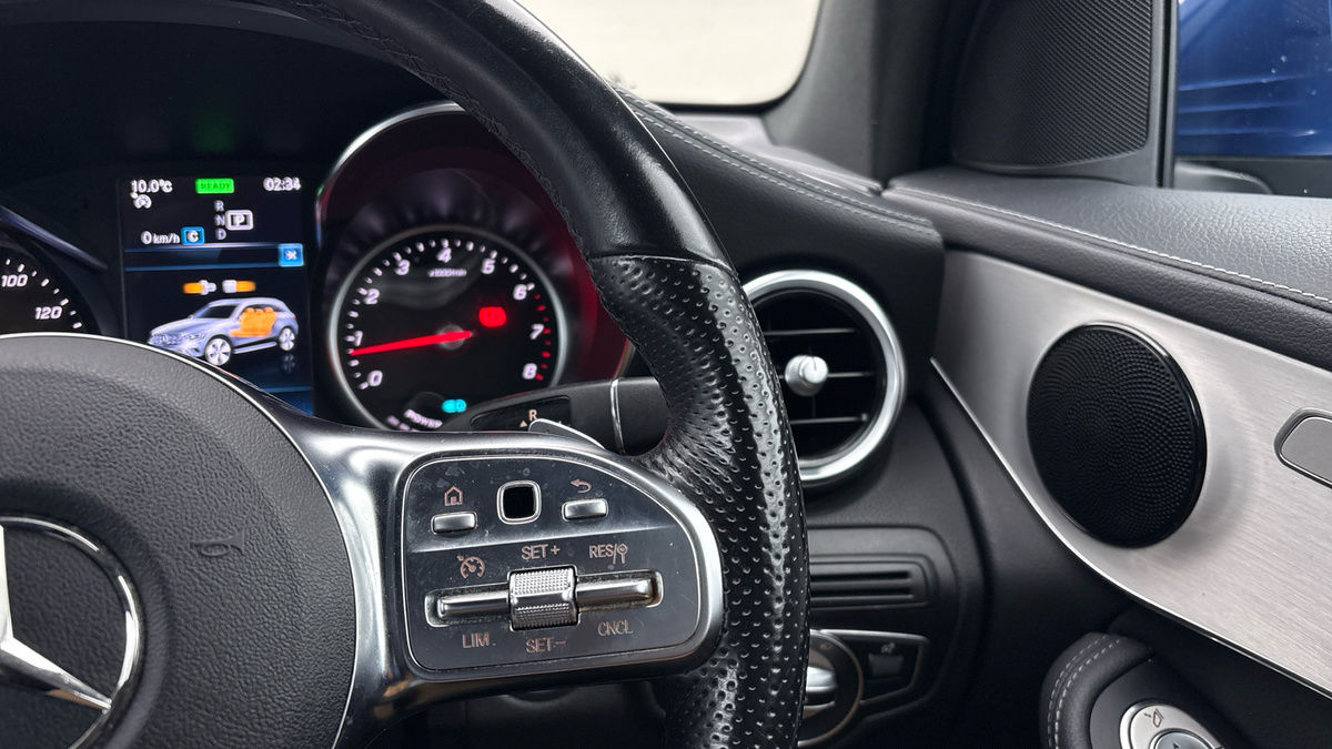 Mercedes-Benz GLC Image 14