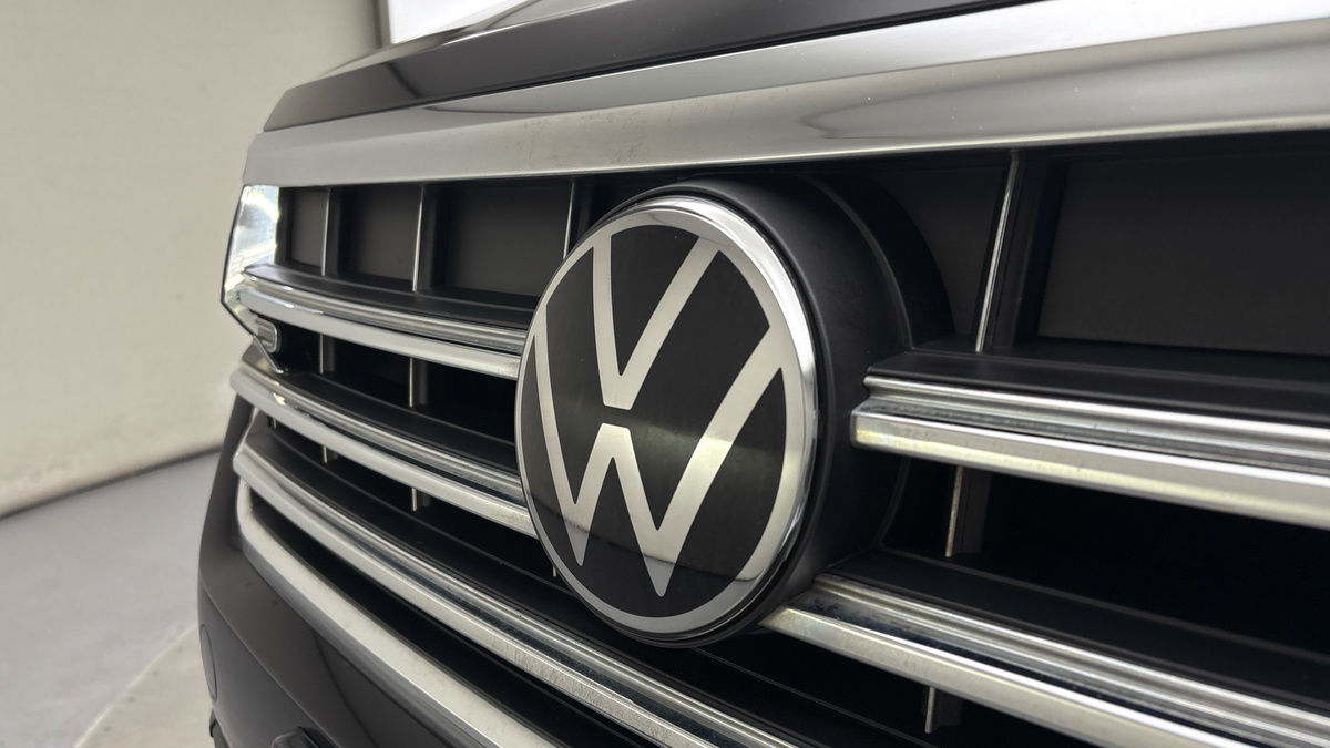Volkswagen Touareg Image 24