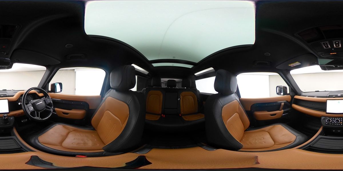 More views of Land Rover Defender 90