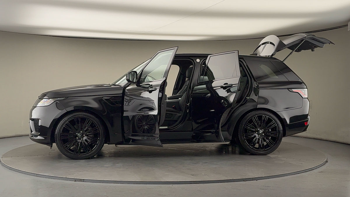 More views of Land Rover Range Rover Sport