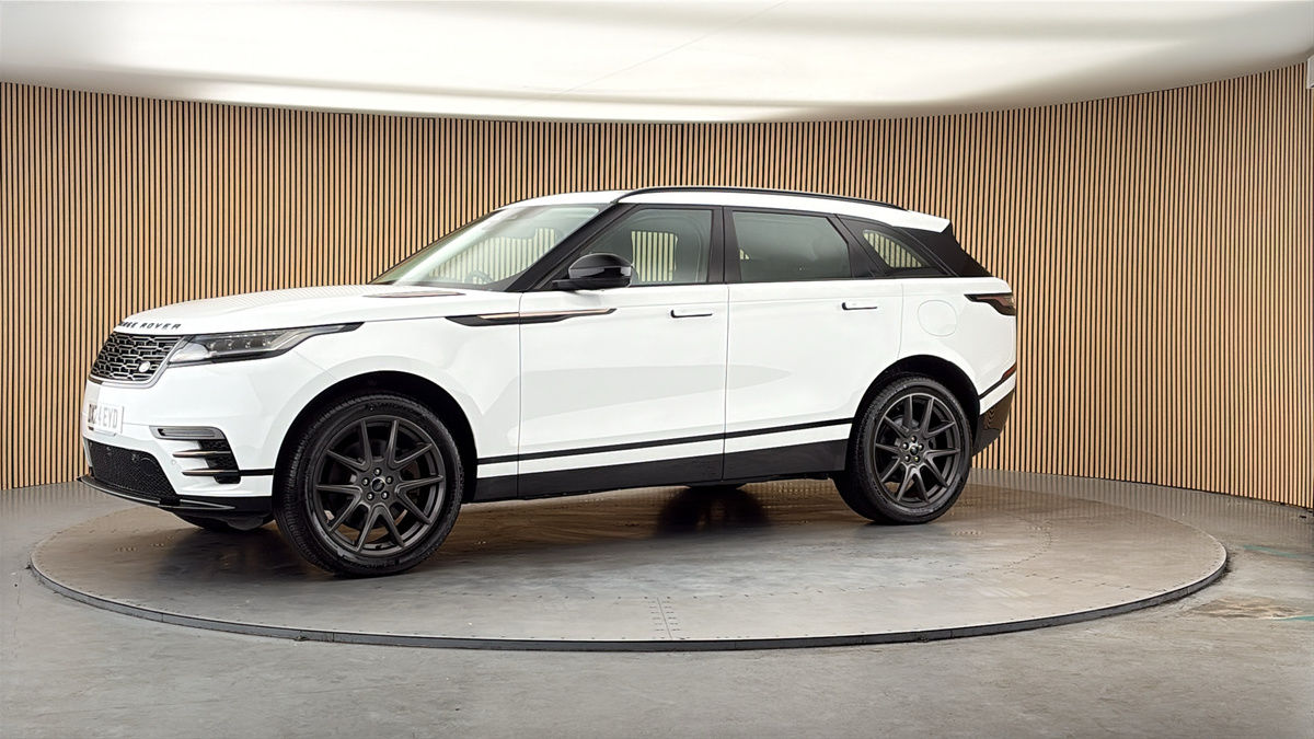 More views of Land Rover Range Rover Velar