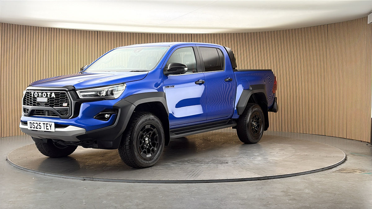 More views of Toyota Hilux