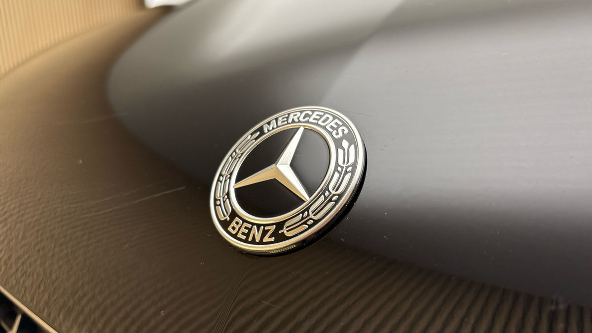 Mercedes-Benz V Class Image 24