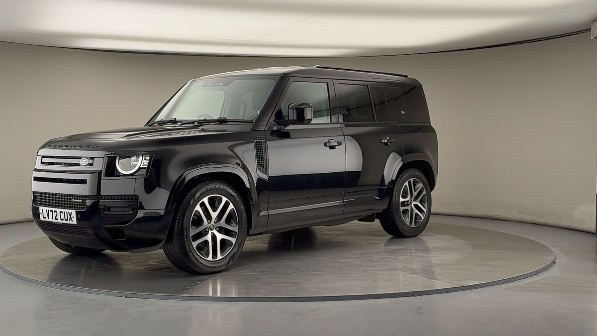 Land Rover Defender 110 Image 20