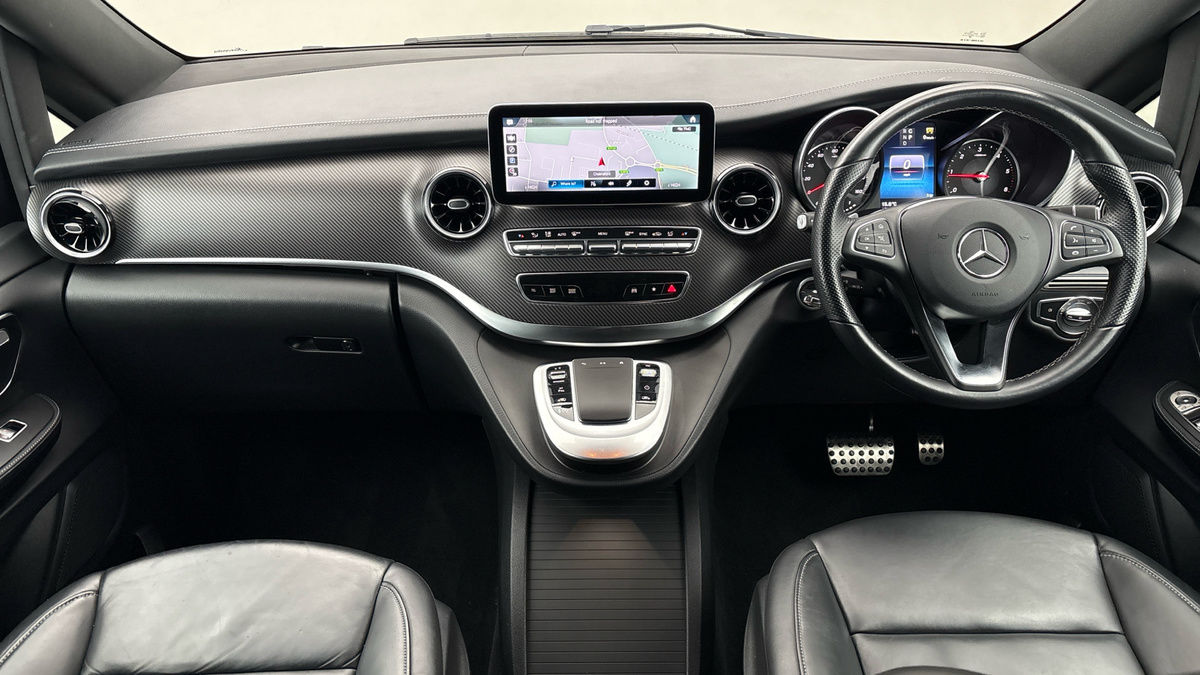 Mercedes-Benz V Class Image 12