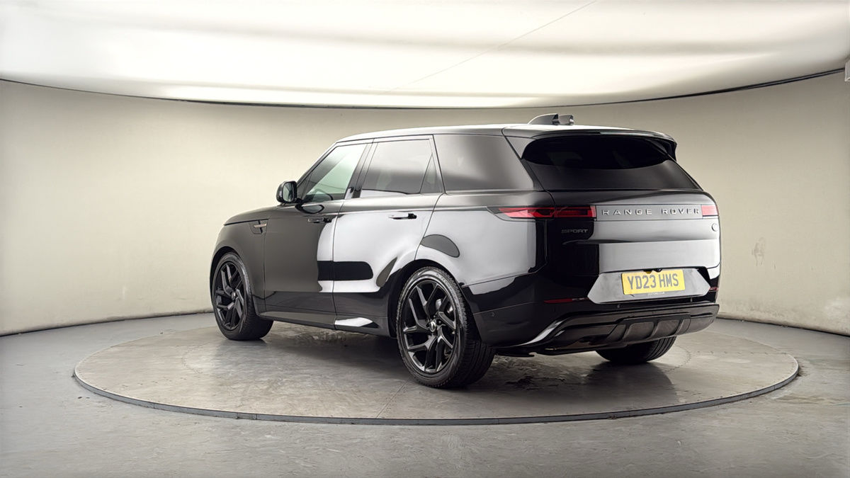 Land Rover Range Rover Sport Image 2