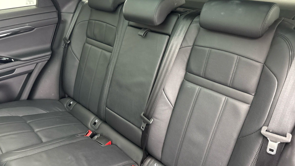 Land Rover Range Rover Evoque Image 15