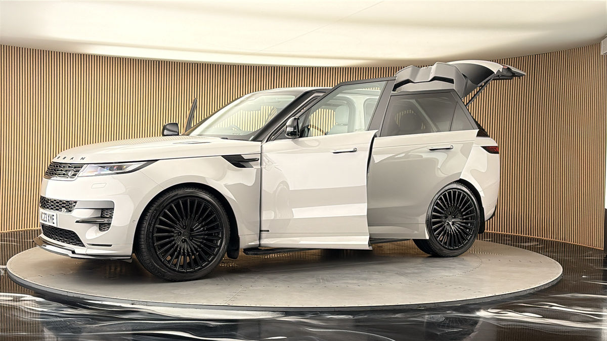 More views of Land Rover Range Rover Sport