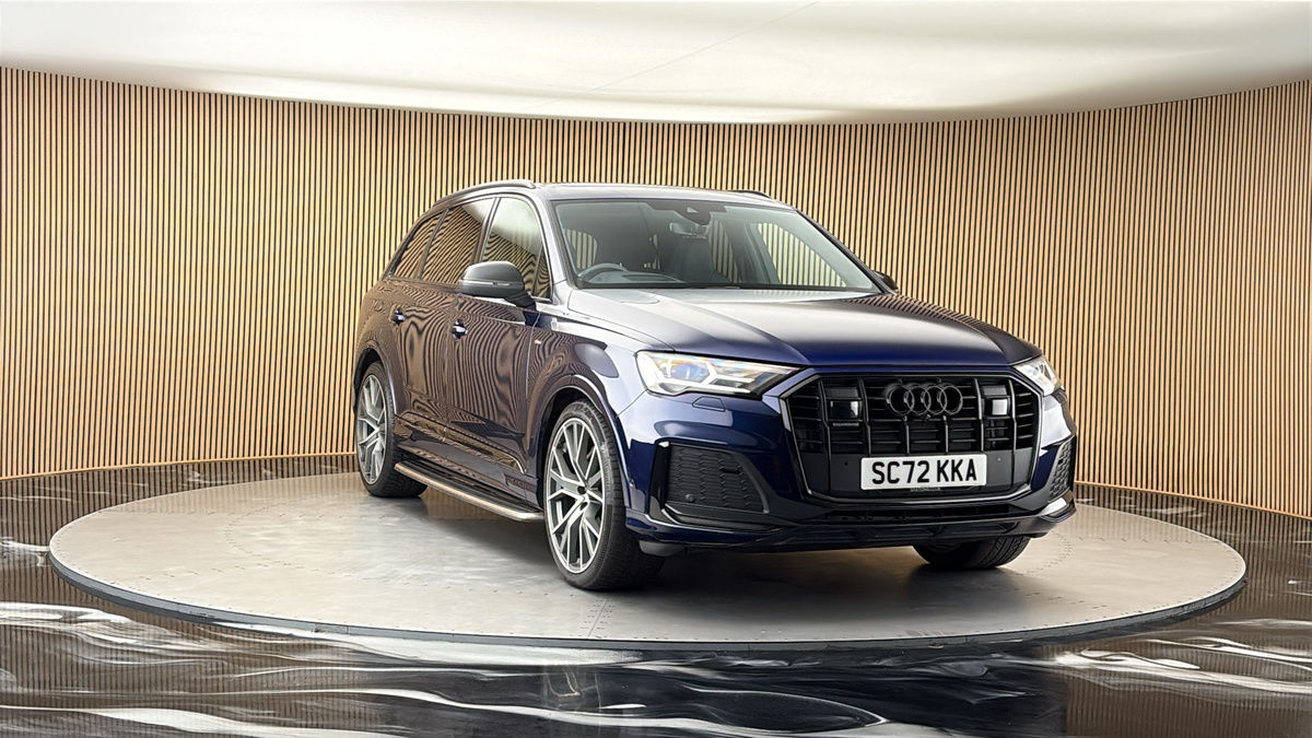 More views of Audi Q7
